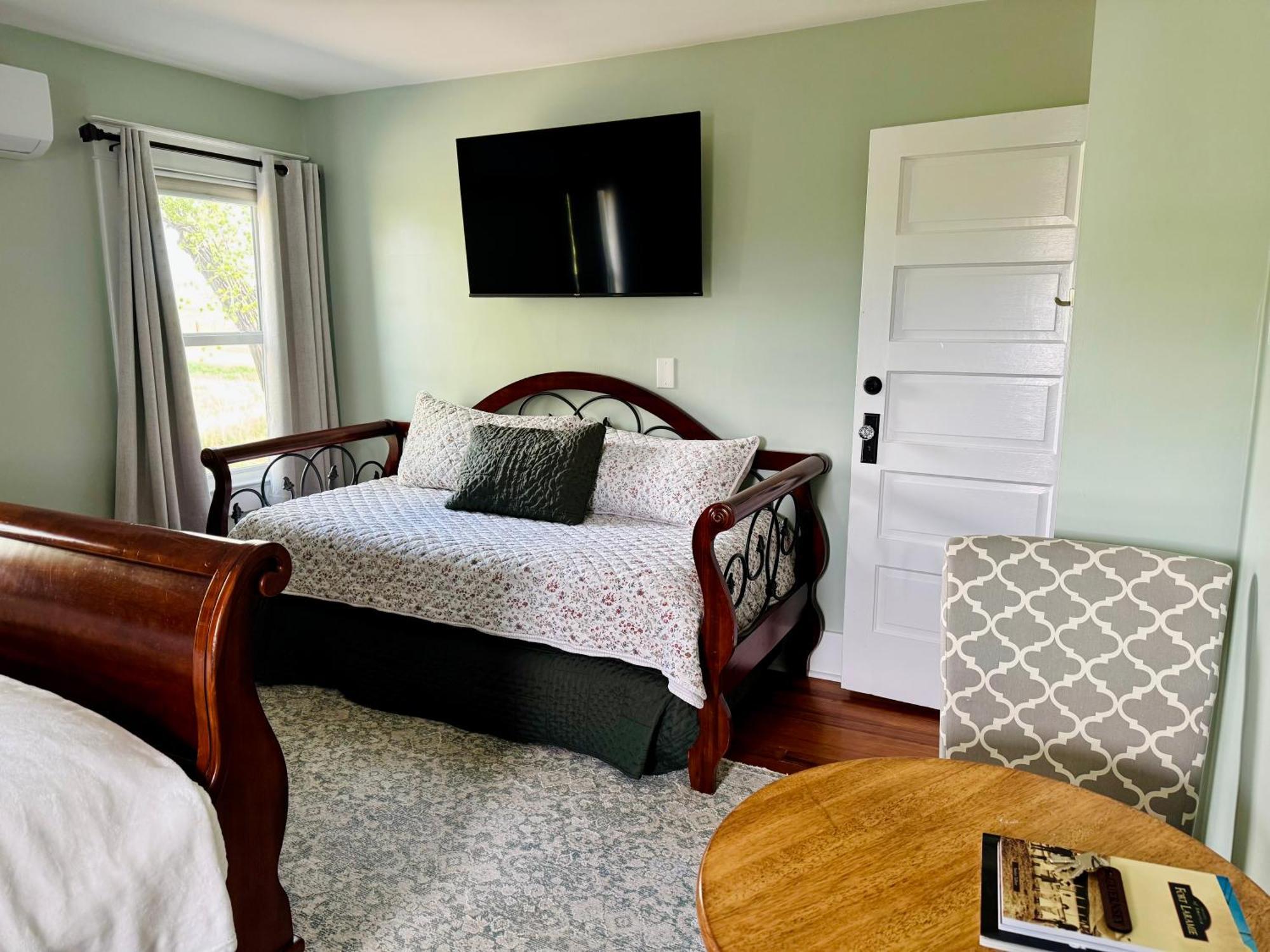 Hudson House Bed And Breakfast Wheatland 外观 照片